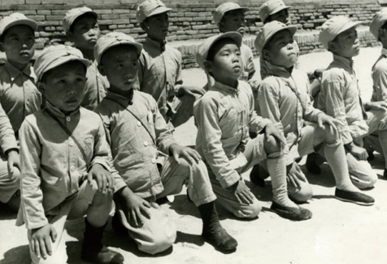 郭毅和韋傑相愛47年，韋傑病逝後，郭毅要求將部分骨灰遷出八寶山