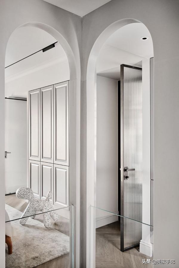 坐擁2000萬粉的杭州女主,把家裝修得一塵不染,透著骨子裡的高階 坐擁2000萬粉的杭州女主,把家裝修得一塵不染,透著骨子裡的高階