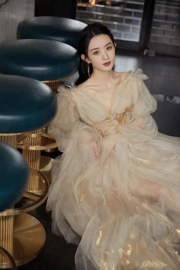 自信的人更閃耀,趙麗穎組圖 自信的人更閃耀,趙麗穎組圖