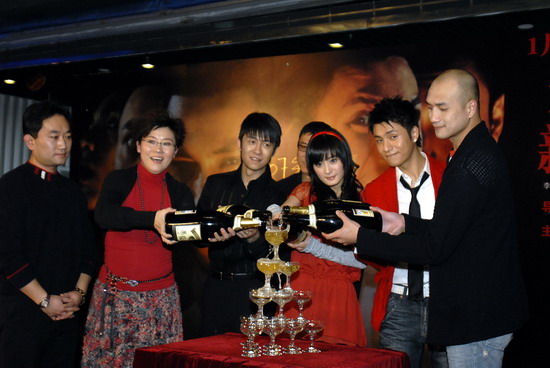 頂流楊冪和閨蜜陳坤的親密合照,你見過嗎? 頂流楊冪和閨蜜陳坤的親密合照,你見過嗎?