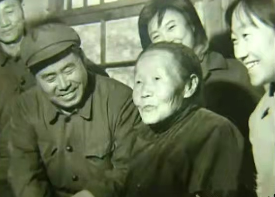 民國楊三姐告狀案，背後的故事比戲劇更震撼，申冤成功純屬偶然？