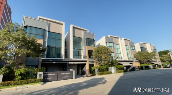 只要100多萬的泰國三層別墅，6米挑高玻璃窗，比千萬豪宅還大氣