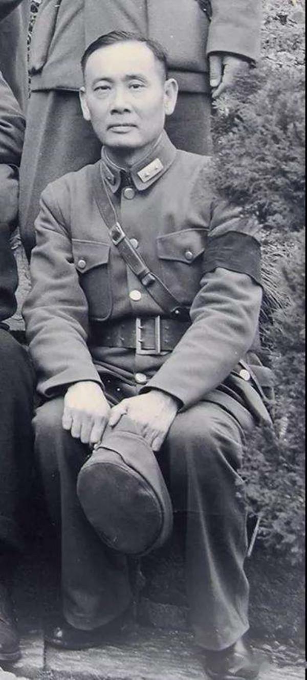 49年陶峙嶽在新疆通電起義，3位國軍將領堅決反對，他們結局如何