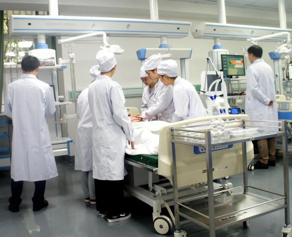 醫學生的重要選擇,讀五年制還是“八年制”?決定會影響未來發展 醫學生的重要選擇,讀五年制還是“八年制”?決定會影響未來發展