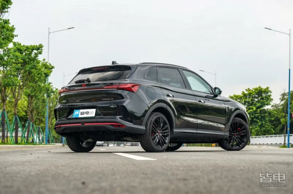 泊車體驗逆天 深度體驗MARVEL R