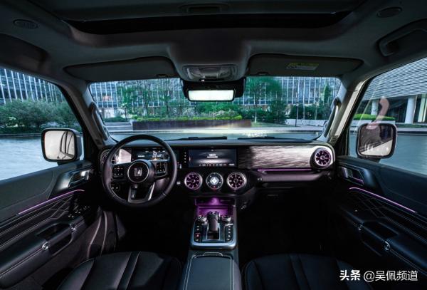 能越野 但不去 就是玩兒 首試坦克300城市版 能越野 但不去 就是玩兒 首試坦克300城市版