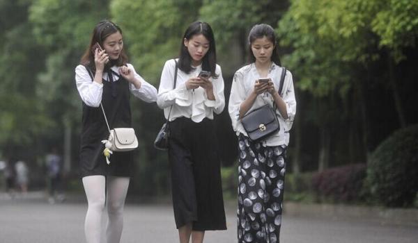 進入大學,多數人犯“高中後遺症”,大一新生:被時代支配的恐懼 進入大學,多數人犯“高中後遺症”,大一新生:被時代支配的恐懼