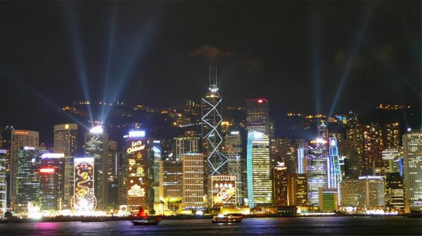 香港迴歸後是否要改變政治體制？李瑞環講了個老太太洗茶壺的故事