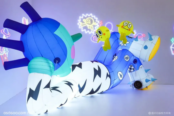 這不僅僅是一場時尚人的秀,更是年輕人的嘉年華 這不僅僅是一場時尚人的秀,更是年輕人的嘉年華