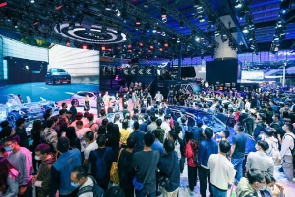 廣州車展前瞻:10大新品牌頂替缺席老炮 千車競發並非羊羊得意 廣州車展前瞻:10大新品牌頂替缺席老炮 千車競發並非羊羊得意