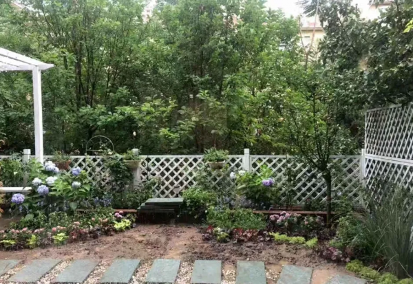 爆改2次,花費4萬,終將破舊小院改造成理想花園 爆改2次,花費4萬,終將破舊小院改造成理想花園