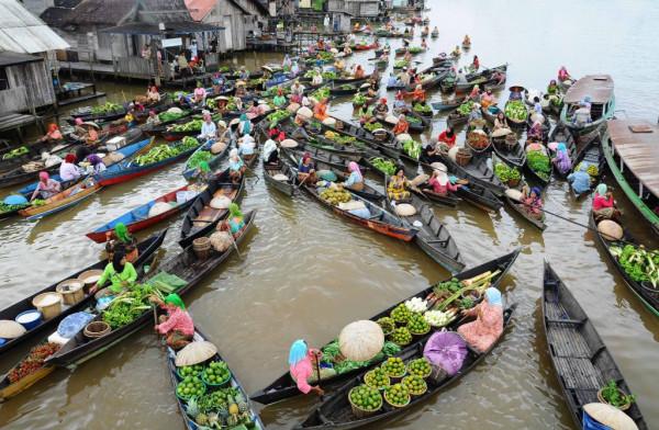 船行到哪就釣到哪——腳踏赤道釣紅魚