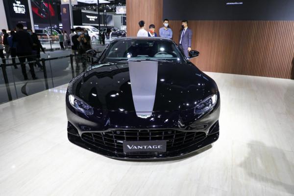 新車 | 售價208.8萬元,阿斯頓·馬丁Vantage F1 Edition Roadster釋出 新車 | 售價208.8萬元,阿斯頓·馬丁Vantage F1 Edition Roadster釋出