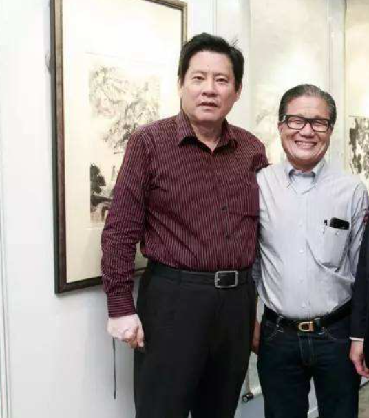 齊白石山水畫拍出8億天價，眾人紛說不值，放大後細節豐富