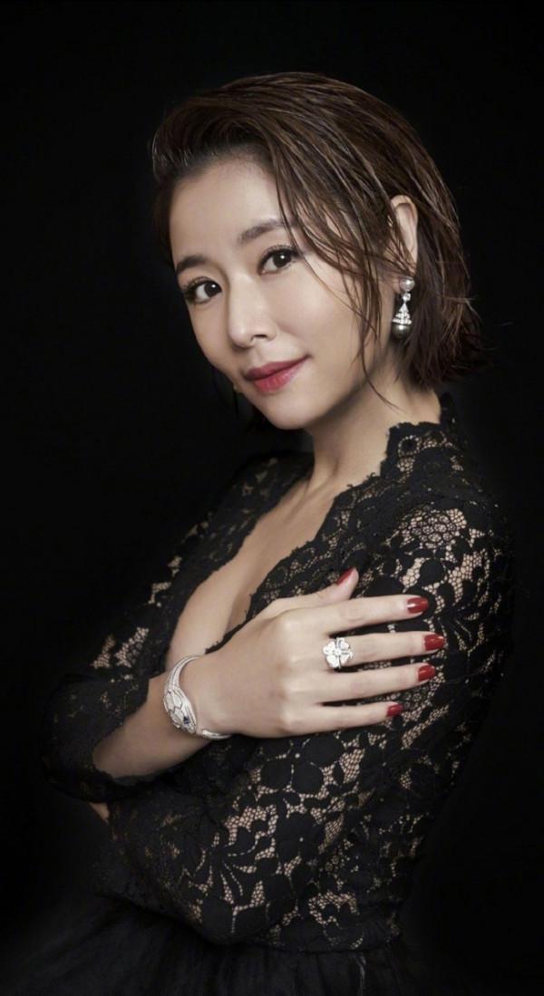 林心如美照一冊，欣賞