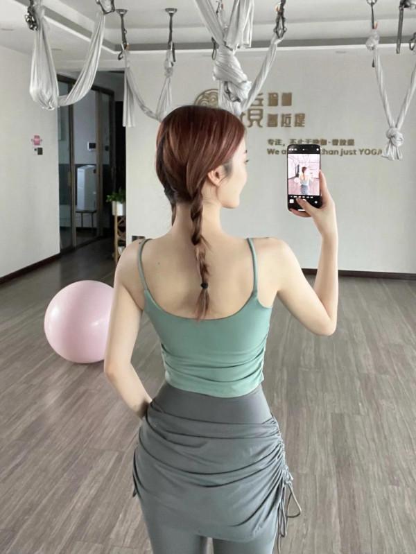 健身穿搭｜不一定要很漂亮，但一定要很快樂