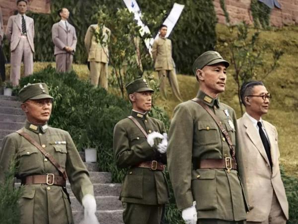 毛主席沒有上過軍校，為何軍事水平遠超精英雲集的國民黨將帥？