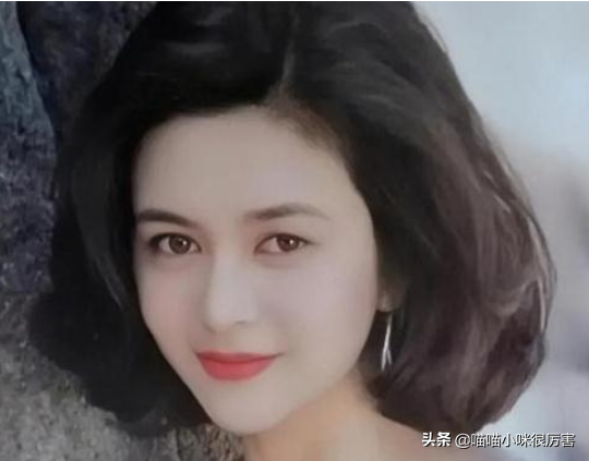 單眼皮歪嘴還有齙牙,五官不端正卻依舊絕美的明星,只服這7位 單眼皮歪嘴還有齙牙,五官不端正卻依舊絕美的明星,只服這7位