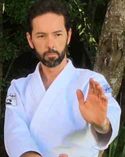 世界頂級金屬藝術連載19——AKI大師羅德里戈·斯弗雷多作品欣賞