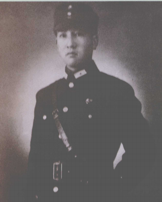 馬步芳發跡史：趕走叔叔，架空兄弟，少壯派元老派分而治之