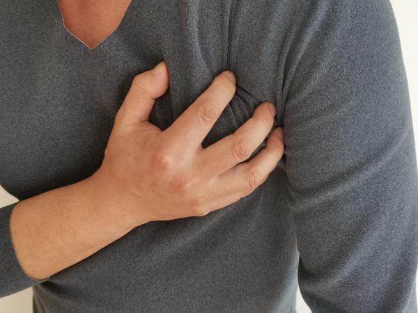 通補兼施、標本同治，新老結合配製的中成藥，從根本上調治心臟病