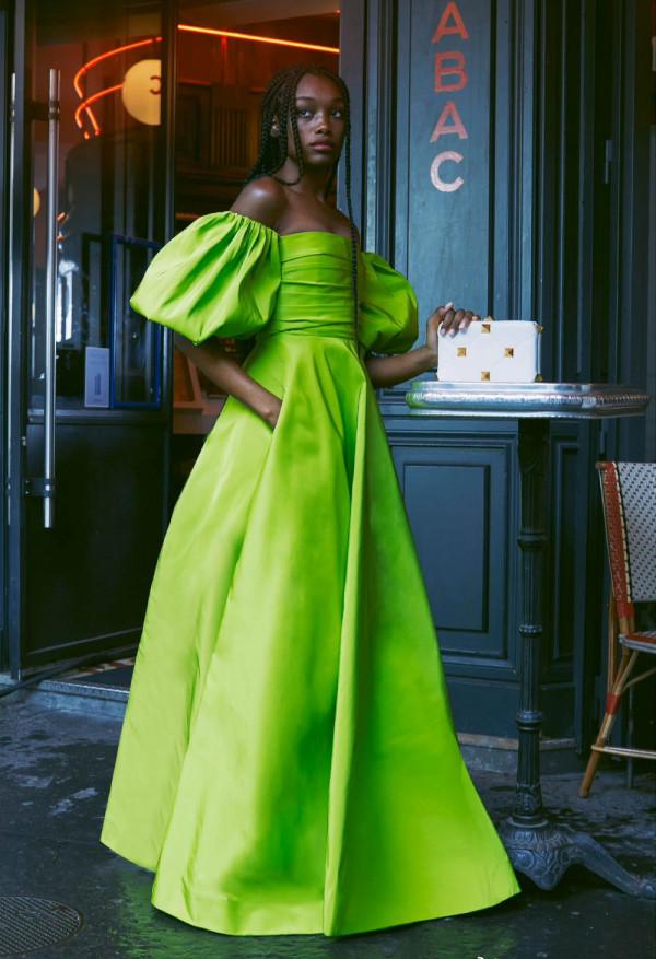 孫儷成不內卷第一人！再穿高定變紅毯大贏家，劉雯穿香奈兒卻翻車