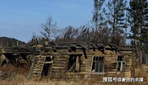 100歲祖母每頓只吃一口飯,大壽當天怪異去世,道士說她已死多年 100歲祖母每頓只吃一口飯,大壽當天怪異去世,道士說她已死多年