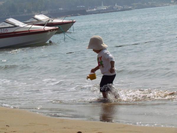 國藥育兒知識小課堂：假期計劃去海邊玩 試試這些親子游戲