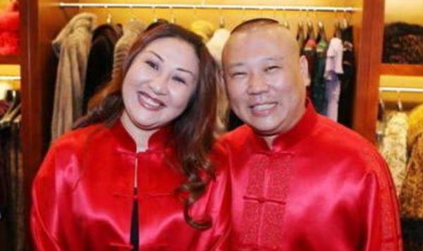 曹雲金有膽大鬧生日宴，卻沒膽惹李鶴東，這人究竟是什麼來頭呢？