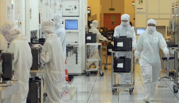 ASML開始提高產能 ASML開始提高產能