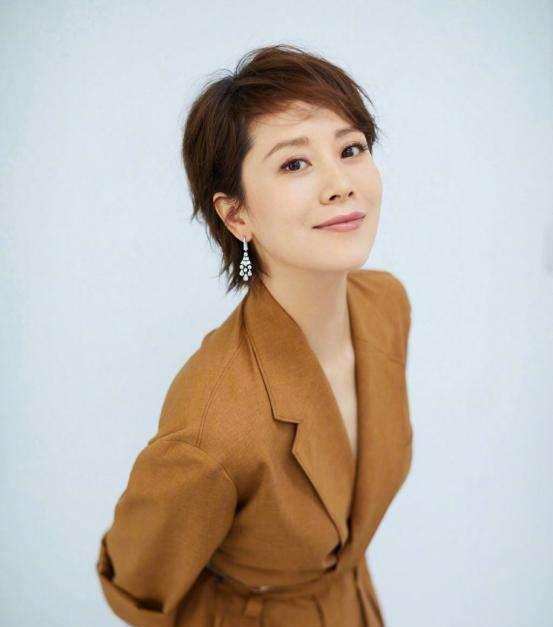 讓楊紫溫婉優雅的長髮卻不適合馬伊琍、袁泉,髮型決定人的氣質? 讓楊紫溫婉優雅的長髮卻不適合馬伊琍、袁泉,髮型決定人的氣質?