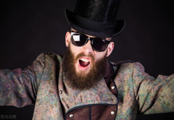 變種人世界上竟然真實存在，隔一段時間便會變換模樣