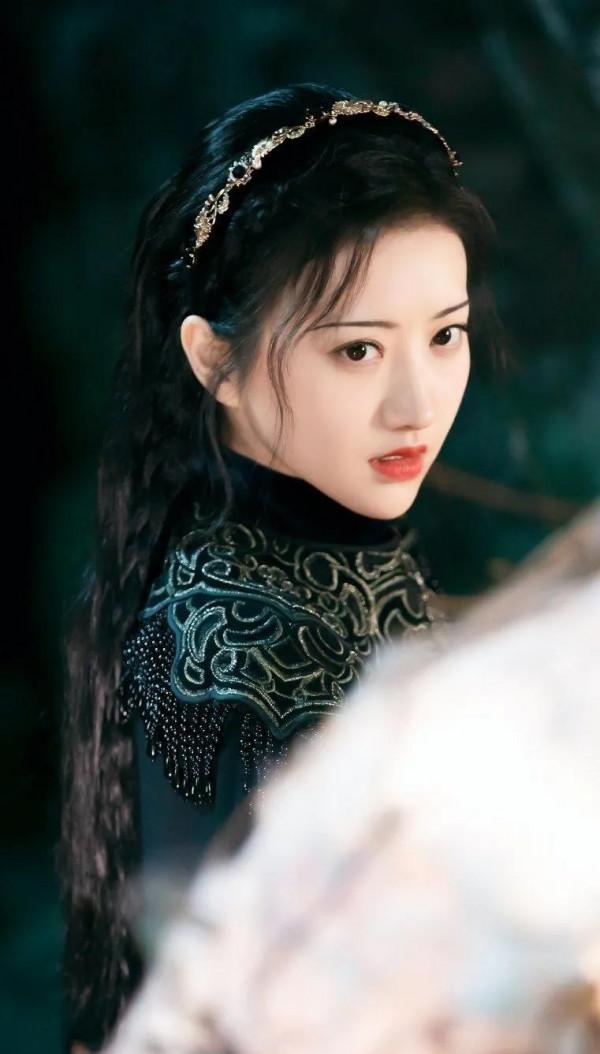 被贊人間富貴花,為什麼景甜這麼美? 被贊人間富貴花,為什麼景甜這麼美?