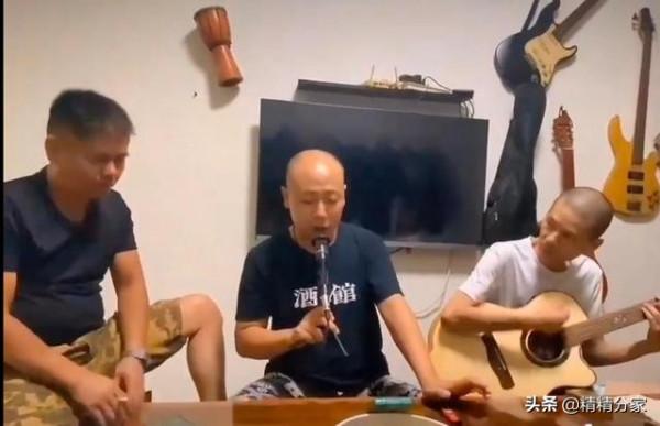 癌症晚期，他放棄治療，這樣面對生死：老友借錢，帶著他去冒險