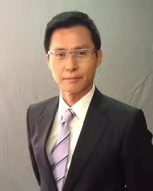 TVB老戲骨聚會！87歲羅蘭一頭銀髮精神抖擻，張國強胸肌輪廓明顯