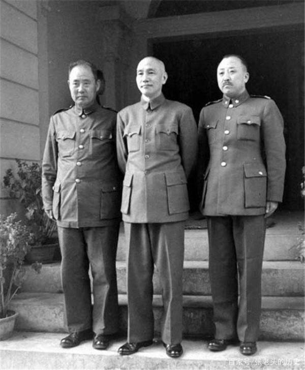 1952年,國軍上將劉峙現身印尼淪為小學教員,蔣介石:別再丟人了 1952年,國軍上將劉峙現身印尼淪為小學教員,蔣介石:別再丟人了