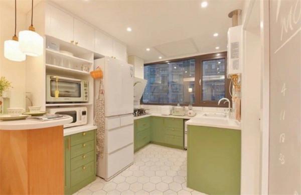 一套85㎡的原木風設計，溫馨明亮收納強大，網友：理想中的家