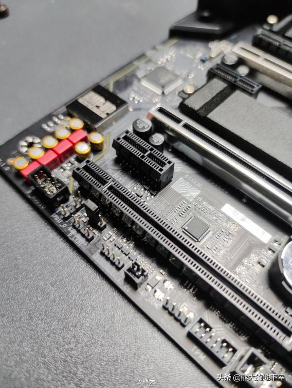 技嘉Z390Aorus Pro wif 技嘉Z390Aorus Pro wif