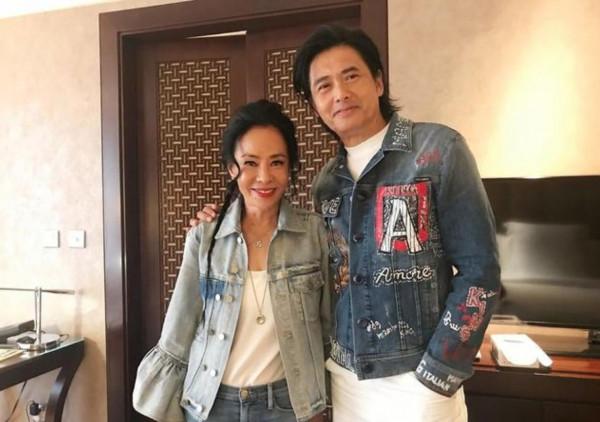 至今恩愛如初的6對明星夫妻,最長相戀34年,這才是榜樣 至今恩愛如初的6對明星夫妻,最長相戀34年,這才是榜樣