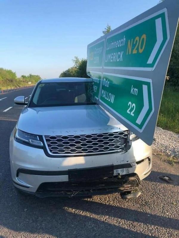 50個昂貴的“錯誤”照片,飛機撞上公交車,戰鬥機走火擊中隊友 50個昂貴的“錯誤”照片,飛機撞上公交車,戰鬥機走火擊中隊友