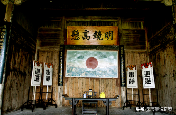 清朝奇案：男子殺害好友佔其妻，美婦為他連生二子，後為前夫報仇