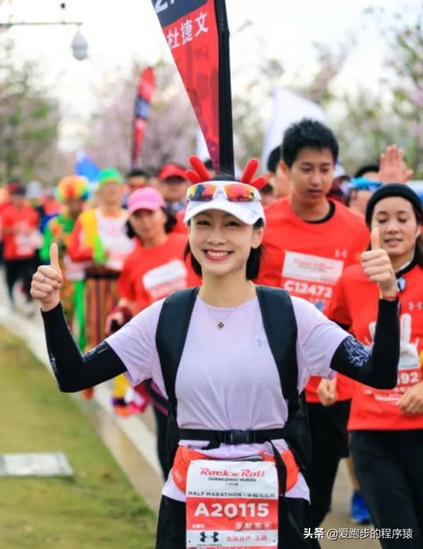 跑者中的“反常”現象：光腳的“不怕”穿鞋的