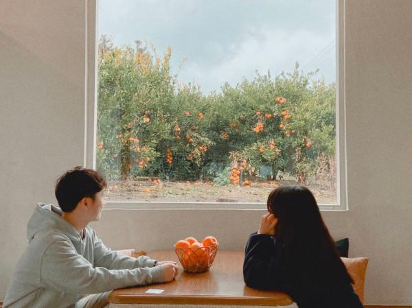 90㎡剛需面積，韓國夫妻只買基礎軟裝，極簡乾淨顯大，又有煙火氣