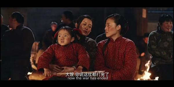 一個日本兵為了活命,穿上了中國士兵的衣服,他不敢說話 一個日本兵為了活命,穿上了中國士兵的衣服,他不敢說話