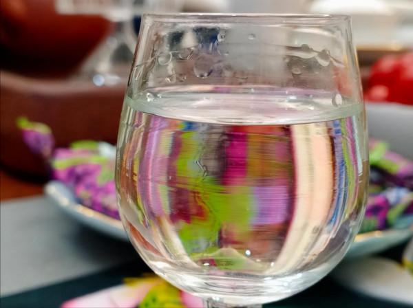 年夜飯群聊喝酒，從黃酒扯到清酒，想不到威士忌要用玉米糖漿勾兌