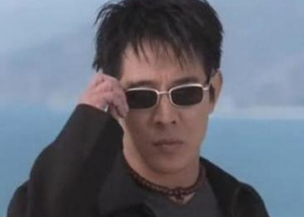 2003年，李連杰《致命搖籃》跳樓價值一億，替身國建勇拿走多少錢