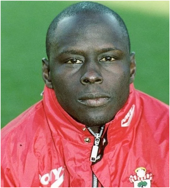 騙子英超行騙記：二十天賺200萬，紅軍名宿成冤大頭