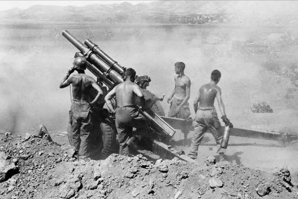 抗美援朝反轉事件，新兵犯錯，連長要關禁閉團長竟要記功，他是誰