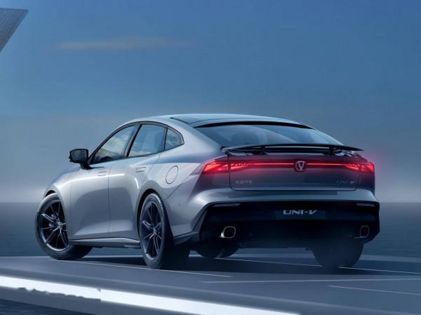 五大重磅“燃油車”，都有雙重“殺手鐧”，誰最符合國人的胃口？