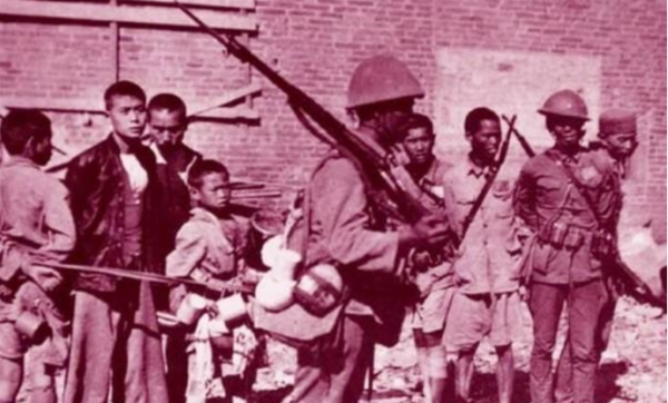 侵華戰爭中，日軍俘虜五百多名女學生，為何吃了燒餅就將其放了？